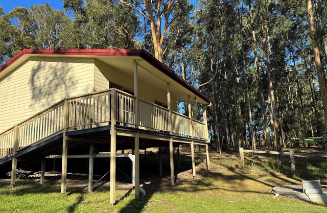 The Roadway Retreat - relax, reconnect and explore