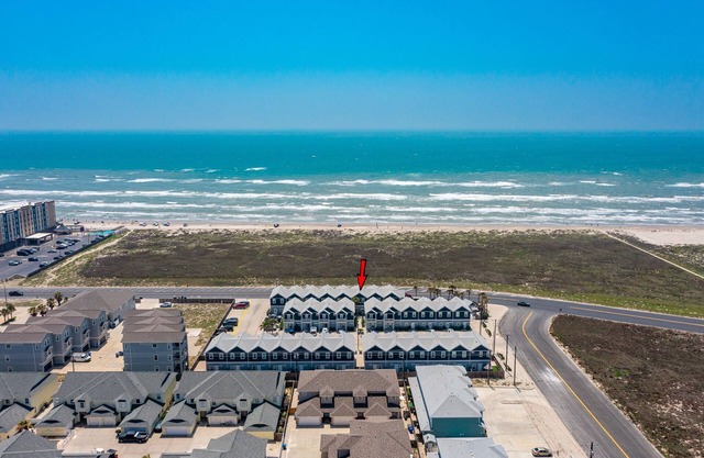 "The Sandbar" 2 story Townhome Across the Street from the Beach!