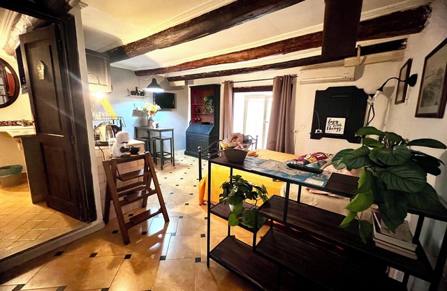 The secret little house