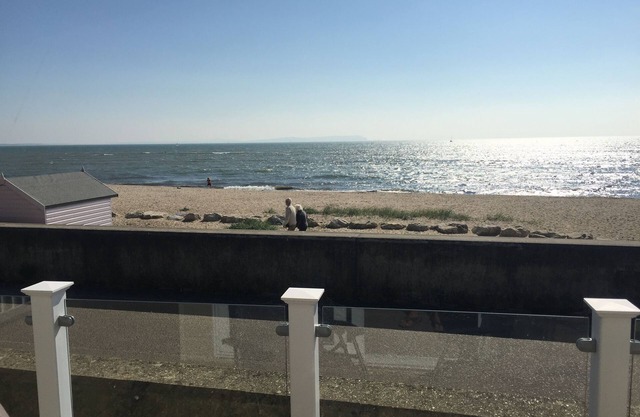 'The Shed', A luxury lodge with a view, Sandhills Holiday Park Mudeford