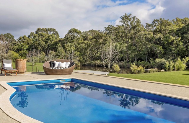 The Siding - Yallingup Rural Retreat