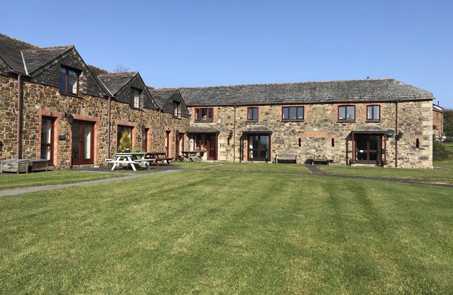 The Snug. Pretty cottage/barn conversion close to Rock, Polzeath and Padstow