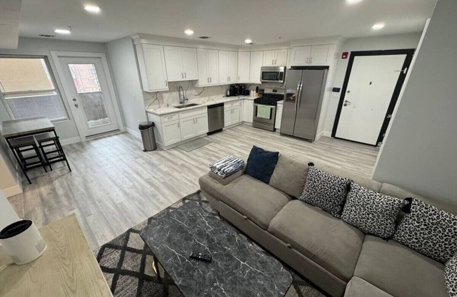 The Spacious Suite: 2BR with Balcony