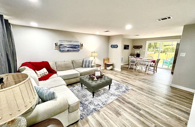 The Speakeasy on Chicago!n