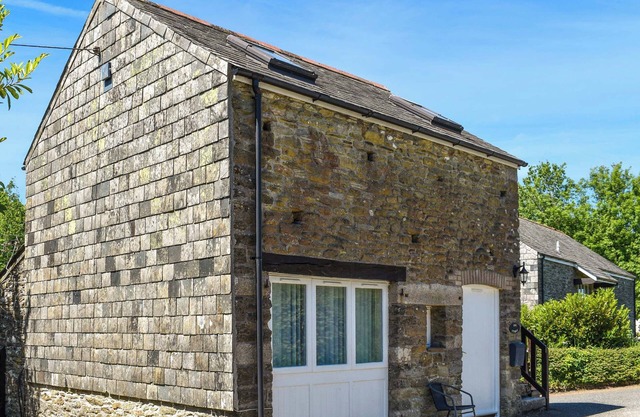 The Stable - UK49829