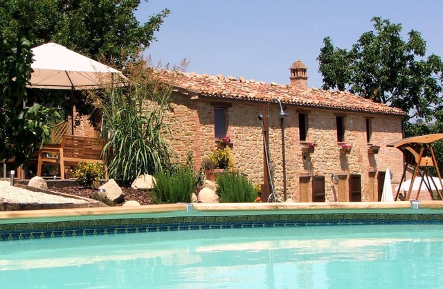 The Stables @ The Hideaway Farmhouse Holiday Apartments, Amandola, Le Marche