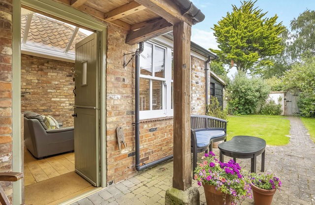 The Stables - UK47151