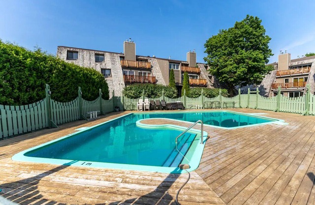 The Tree-House | Sauna | Pool | BBQ