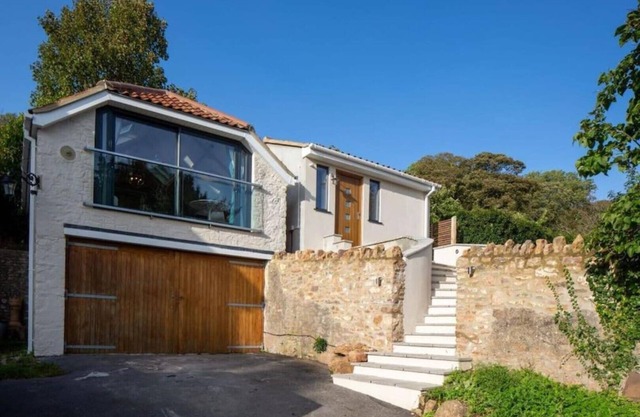 The Tullet, boutique hideaway in Somerset - pet friendly