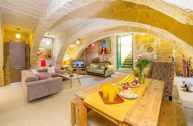 The Valley Holiday Home