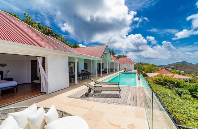 The View (1/4 Rooms) Luxury villa
