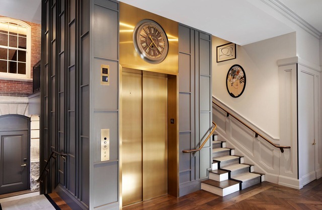 The Whitney Hotel