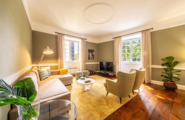 The Wine Lodges by An Island Apart