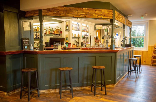 The Woodfalls Inn