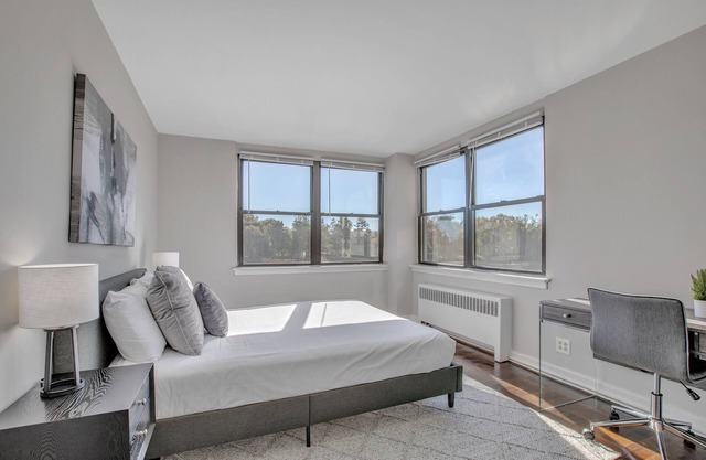 This apartment is a 2 bedroom(s), 1 bathrooms, located in Philadelphia, PA.