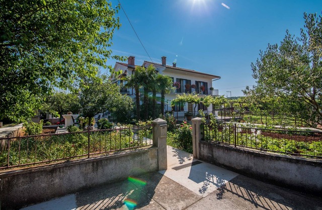 Three bedroom apartment with terrace Bajčići, Krk (A-13639-a)