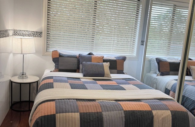 Three Bedroom Cockatoo Lodge