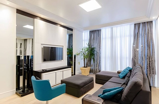 Three Bedrooms, Giant and Comfortable Prox Hard Rock