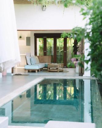 Three Palms Surf & Stay Medewi