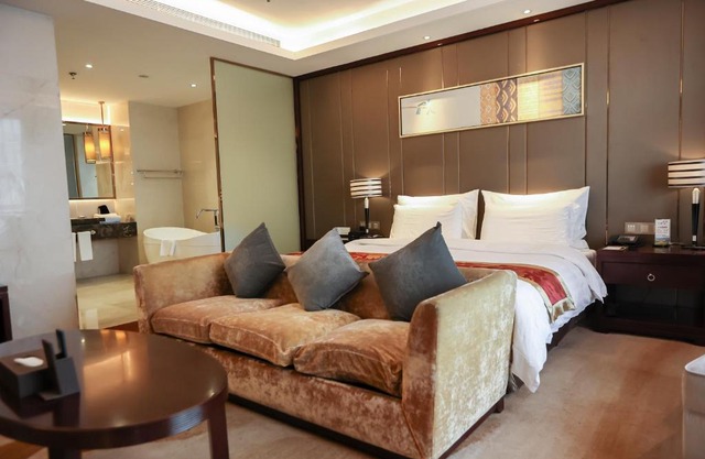 Tianhong Jinling Grand Hotel