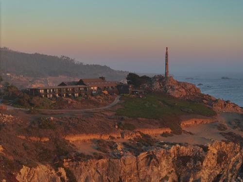 Timber Cove Resort