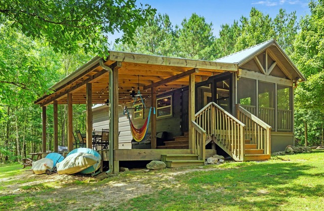 Tiny Home on 26 Private Lake Front Acres