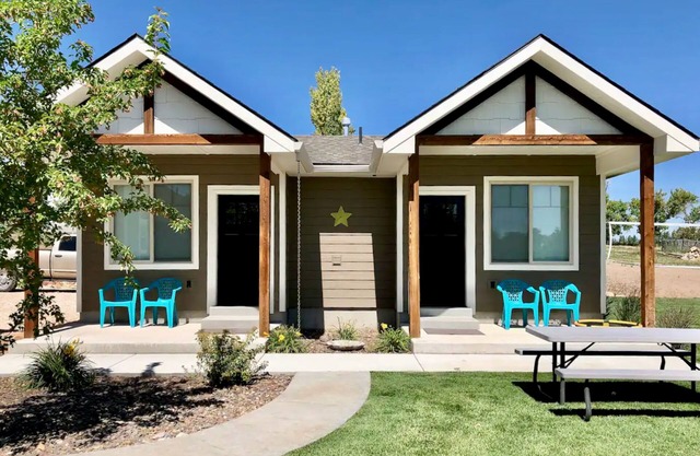 Tiny Homes with Unique Outdoor Space - 10 Miles to the Beach, Quiet Neighborhood