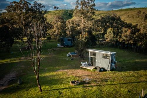Tiny House Farmstay at Dreams Alpaca Farm - A Windeyer Outback Experience
