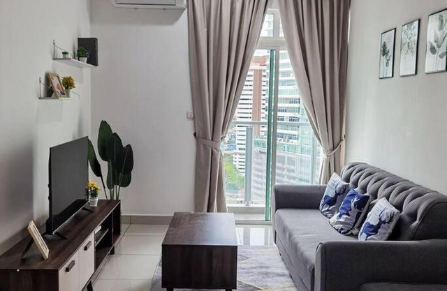 Titiwangsa 6PX near monorail PWTC Infinity pool