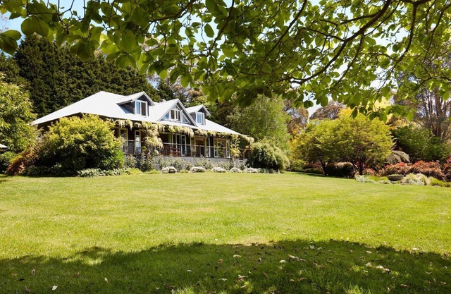 Tollimount Cottage by Contemporary Hotels