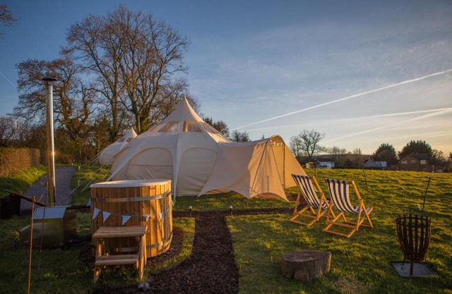 Tone valley view glamping