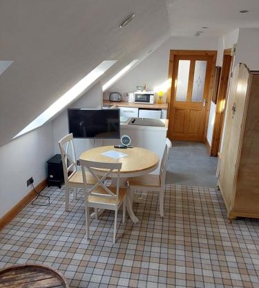Top Floor Flat Ceol Na Mara (Music of the Sea)