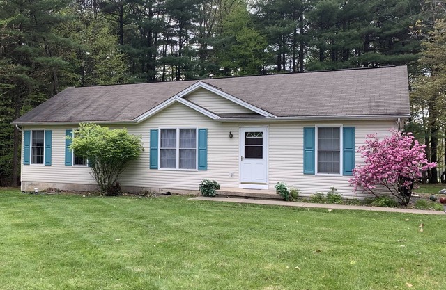 Top-rated cottage! Booking ‘25-‘26 getaways. Great for families & couples