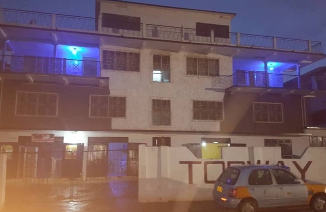 Topway Hotel
