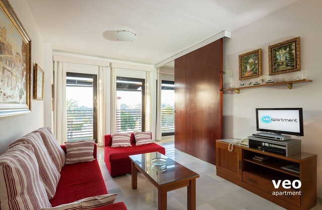 Torneo. 3 bedrooms, 2 bathrooms, free parking