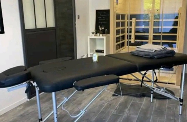 Toulouse getaway, sauna, jacuzzi, metro, parking.