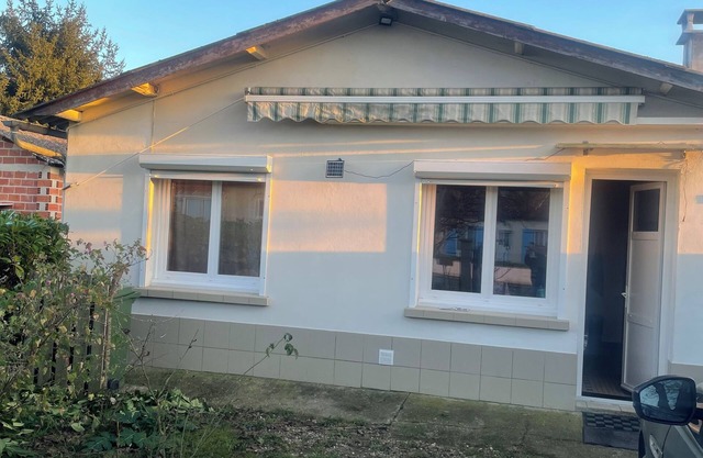 Town house with garden Pets welcome