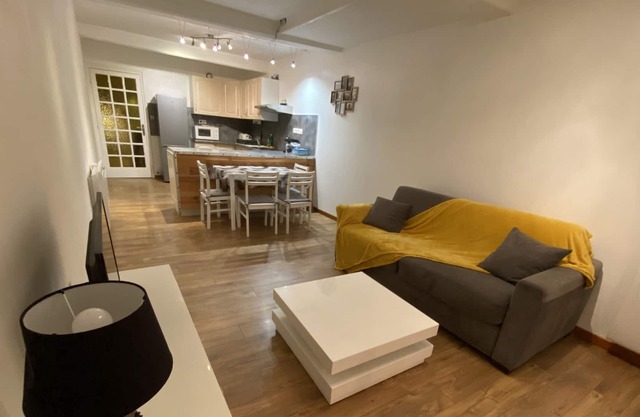 Townhouse 74 m2, downtown tain l'hermitage