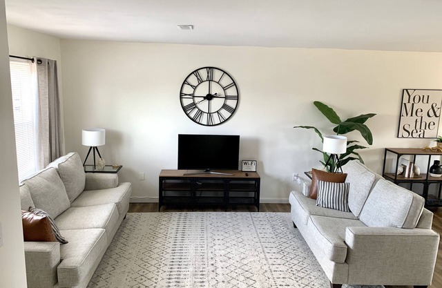 Townhouse at the Bay