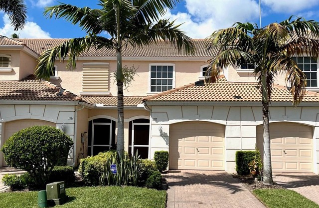 Townhouse in Gated Community