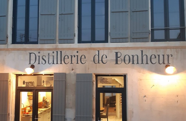 Townhouse La distillerie de bonheur