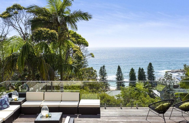 TRADE WINDS by Palm Beach Holiday Rentals