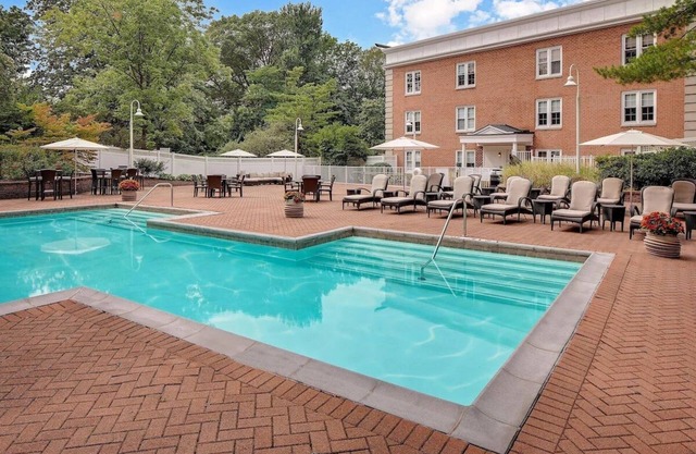 Traditional Room 1 King, The Westin Morristown, Free Parking, Near Morris Museum