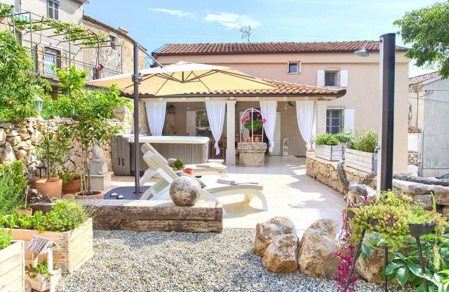 Traditional Stone House On The Greenest Croatian Island Krk