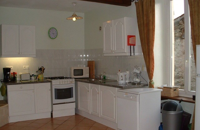 Traditional Vendeen Farmhouse incorporating 3 gites. Family-friendly.