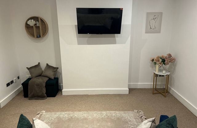 Tranquil 2 Bed Apartment