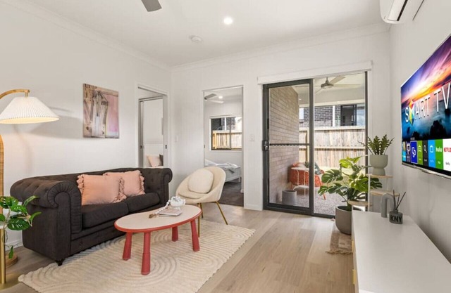 Tranquil 2BR Retreat with Local Charm & Comfort