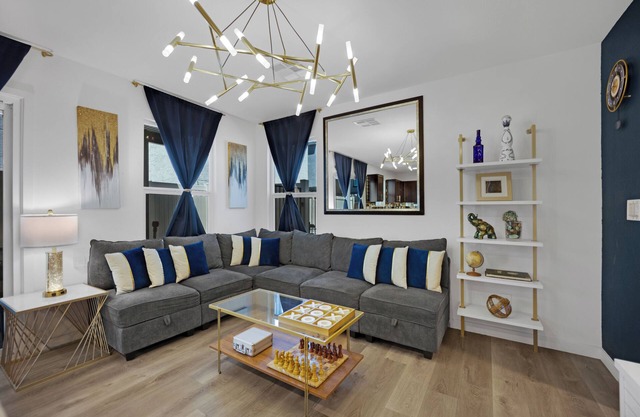Tranquil 3-bedroom Home with AC in vibrant Las Vegas