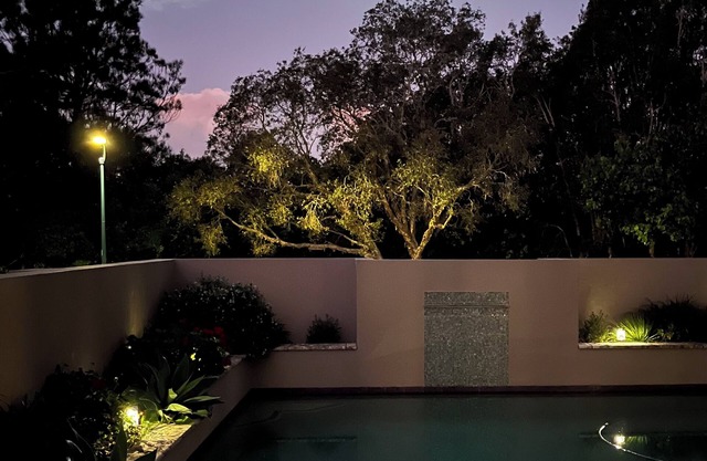Tranquil Creekfront Couples Hideaway w/Private Pool - Luxury Private Retreat