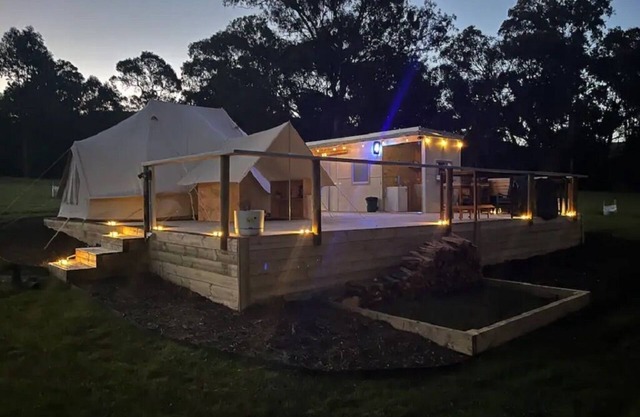 Tranquil Glamping tent and kitchenette/bathroom